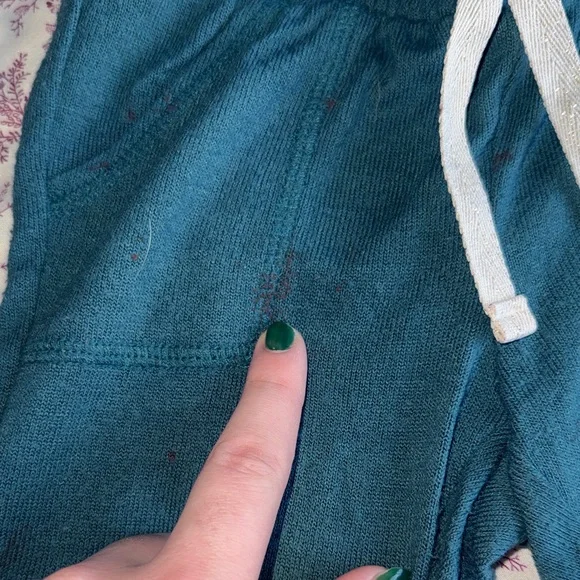 Girl’s 2T Winter Bundle | 13 Items - Picture 10 of 16